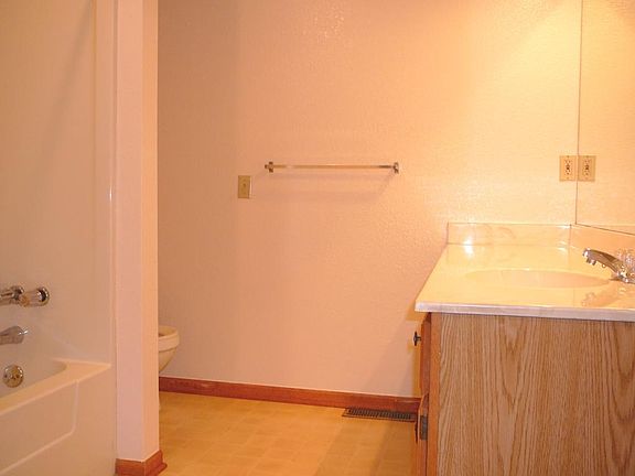 Mstr Bath