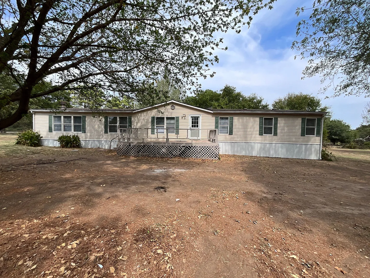 4 bed, 2128 sqft, $1,500 — Photo 1
