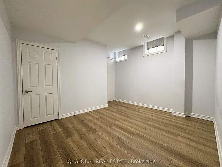 82 Madoc Pl #BASEMENT — Photo 21