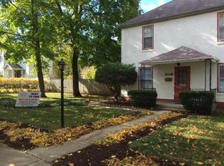 2040 Hermon Ave, Zion, IL 60099