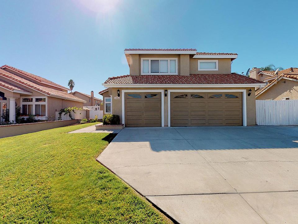 1st image of 23919 Constantine Dr