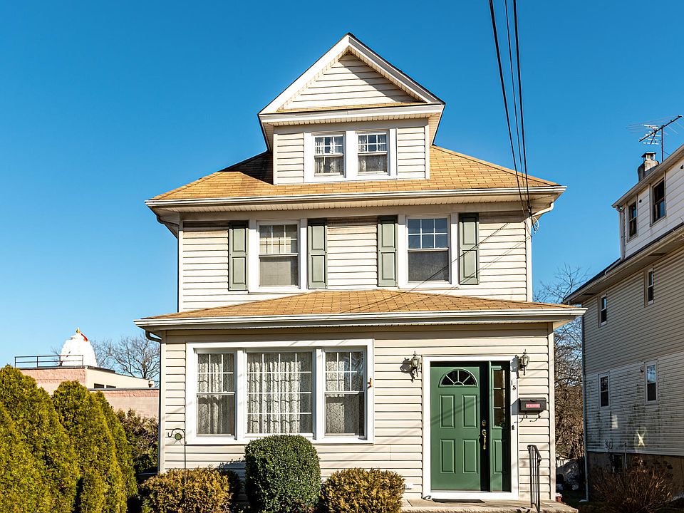 1st image of 15 Renwick Ave