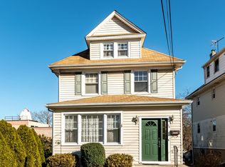 15 Renwick Ave, Staten Island, NY 10301