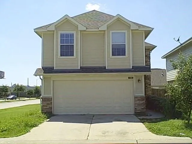 3710 Windmill Village Dr — Photo 1