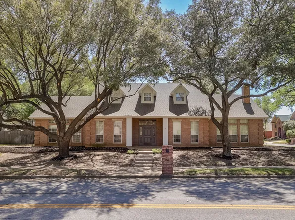3704 Cross Bend Dr, Arlington, TX 76016