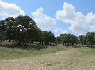 235 Leinweber Rd, Ingram, TX 78025