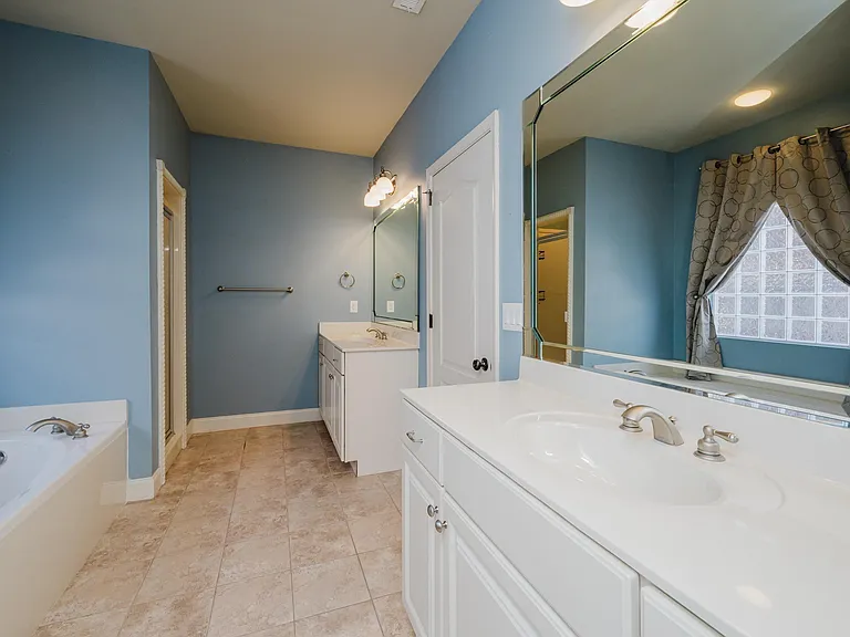 5689 Park Side Rd — Photo 7