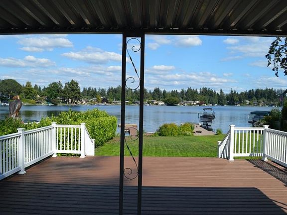 2nd image of 9011 Gramercy Pl SW