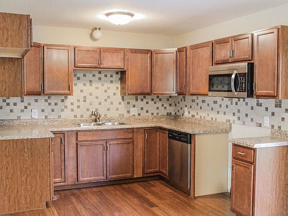 2nd image of 1356 Spencer Woods Dr