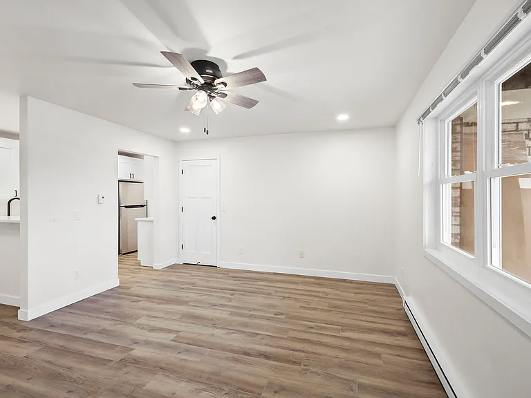 509 S Perry Pkwy #1 — Photo 24