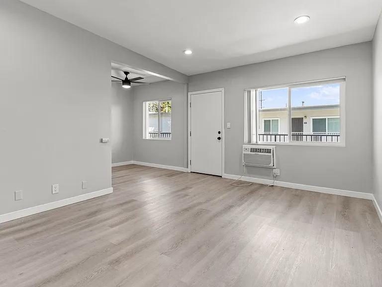 9632 Ball Road — Photo 18