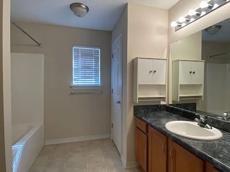 25855 Argonne Dr — Photo 14