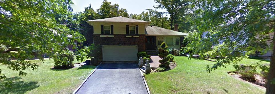 1st image of 134 Stratford N