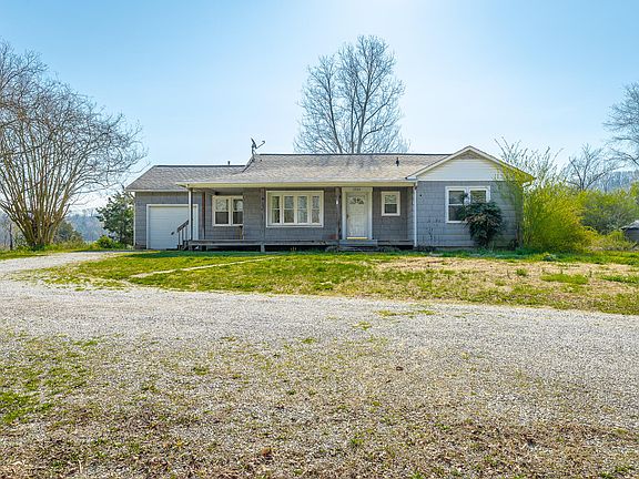 3rd image of 3964 Wolf Creek Rd