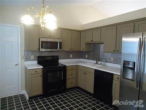 4th image of 2579 Woodhill Dr