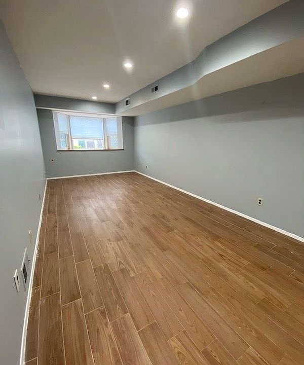 1st image of 1376 E 72nd St Floor 2