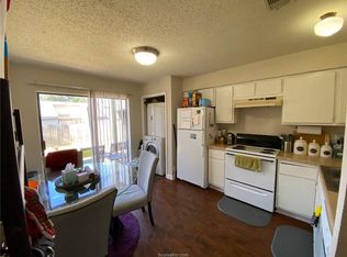 411 Manuel Dr APT A, College Station, TX 77840