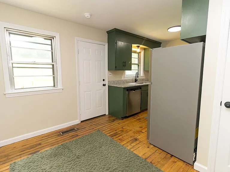 116 Centro St — Photo 12