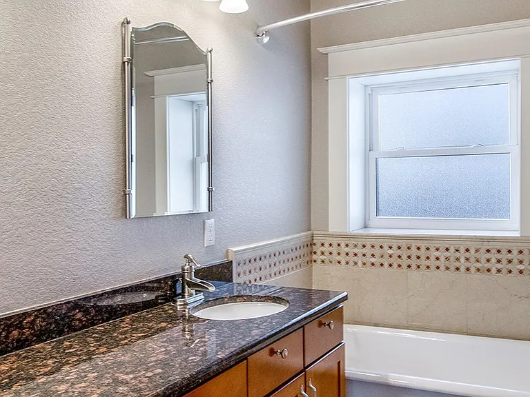 1265 N Stuart St — Photo 14