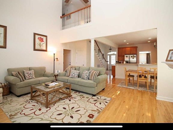 2nd image of 110 Smathers Dr