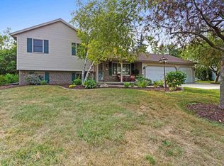 N349 Fieldside Ln, Appleton, WI 54915