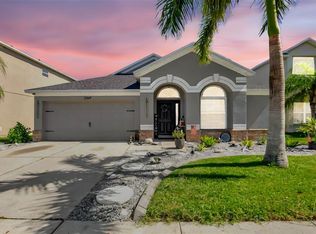 2239 Roanoke Springs Dr, Ruskin, FL 33570