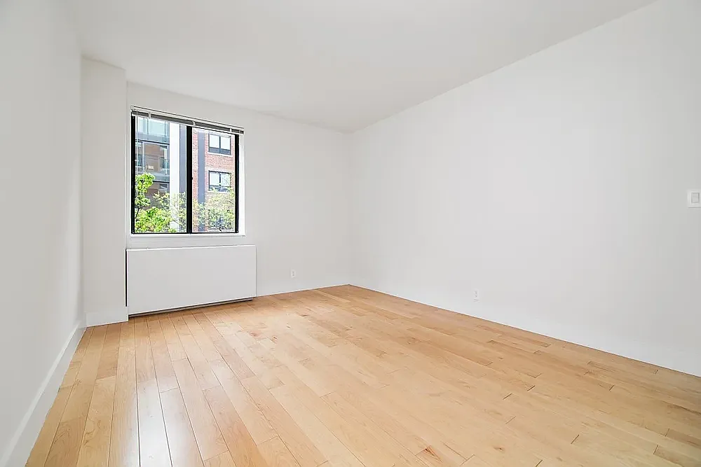 410 West 53rd Street — Photo 2