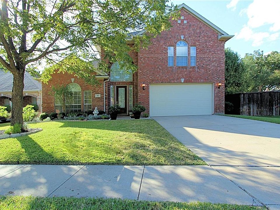 1st image of 512 Arcadia Dr