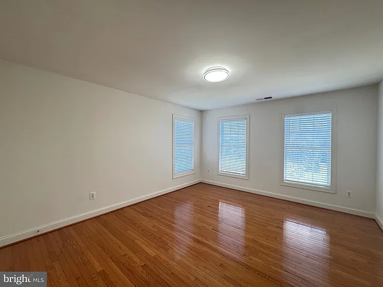 5117 Sante Fe Ct — Photo 56