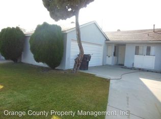 5502 Stardust Dr, Huntington Beach, CA 92647