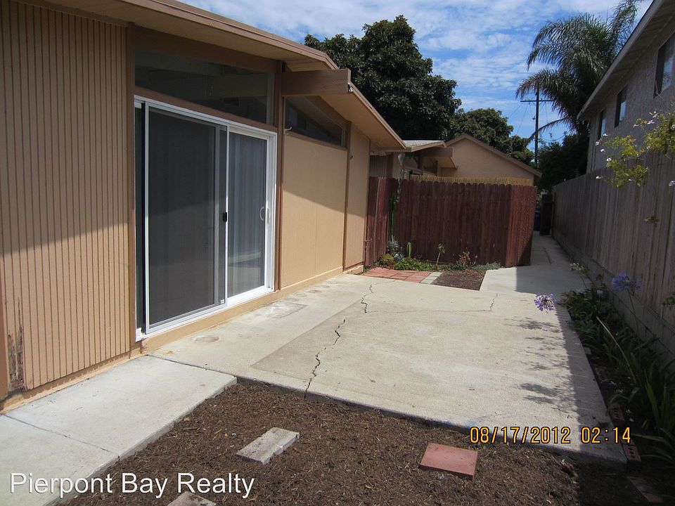 1st image of 563 S Evergreen Dr