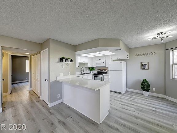 4th image of 1324 Pinto Rock Ln Unit 102