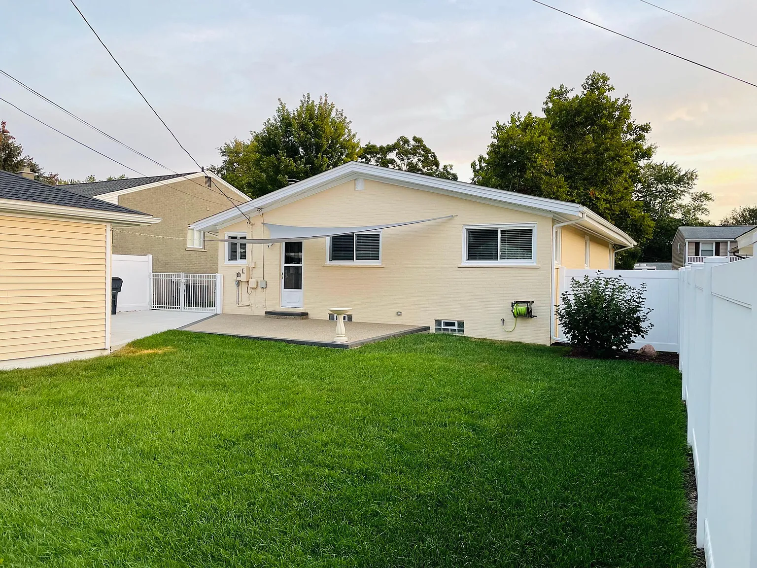 753 W Baker Ave — Photo 4