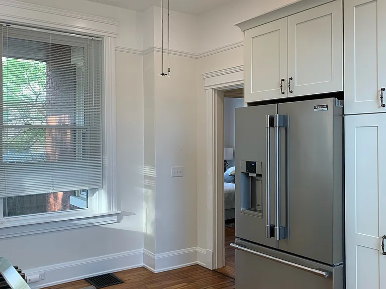 3835 Burwood Ave #1 — Photo 17