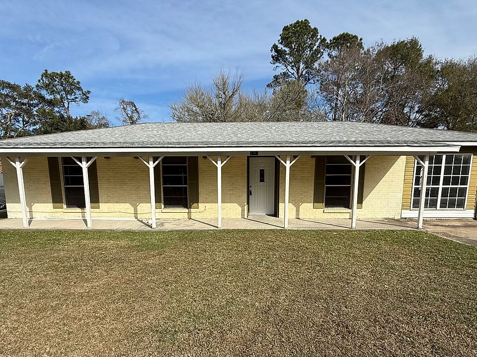1st image of 5107 Trailwood Dr