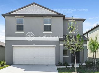 2215 Jungle Dr, Ruskin, FL 33570