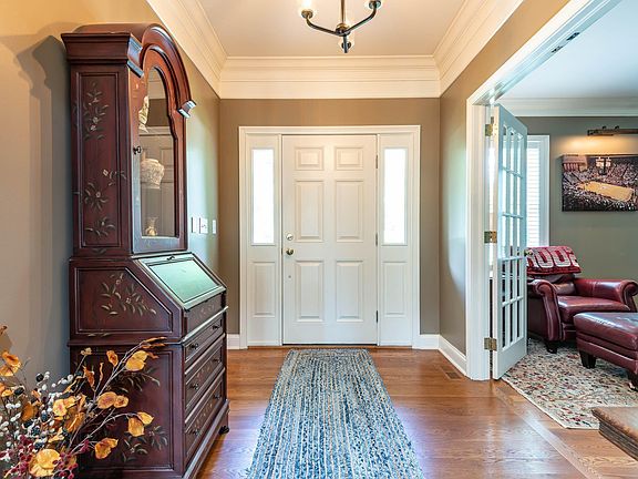 4th image of 3510 E Saddlebrook Ct