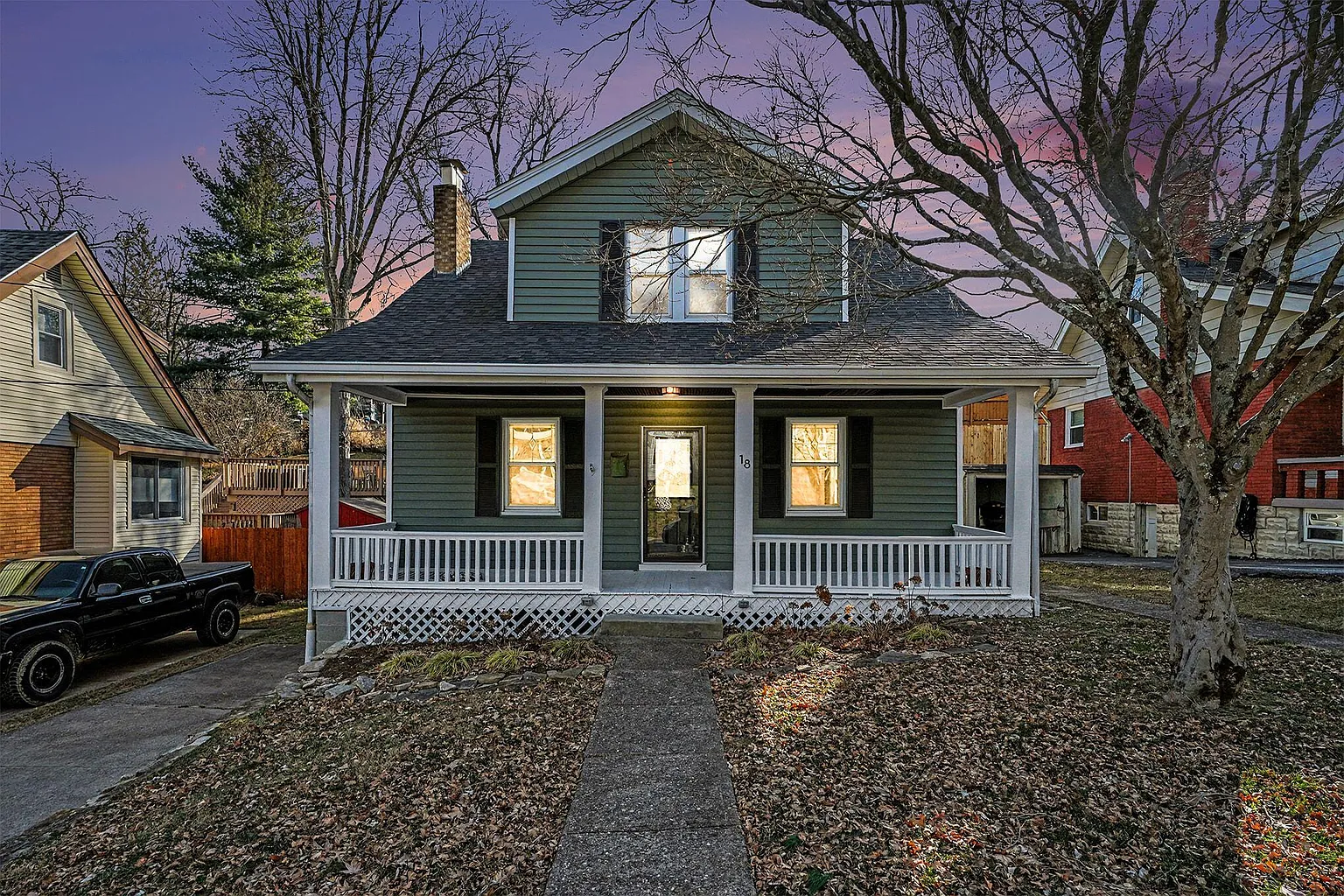 18 Tower Hill Rd photo 1