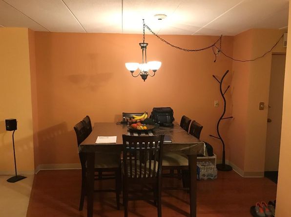 65 Commons Dr