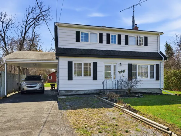 17370 Headline Rd, South Stormont, ON K0C 1P0