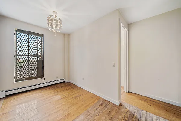 Rented by Vector New York, LLC | media 18