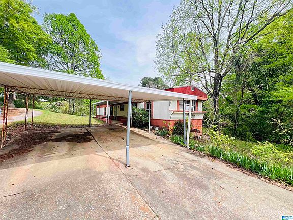 2nd image of 809 Cedar Springs Rd