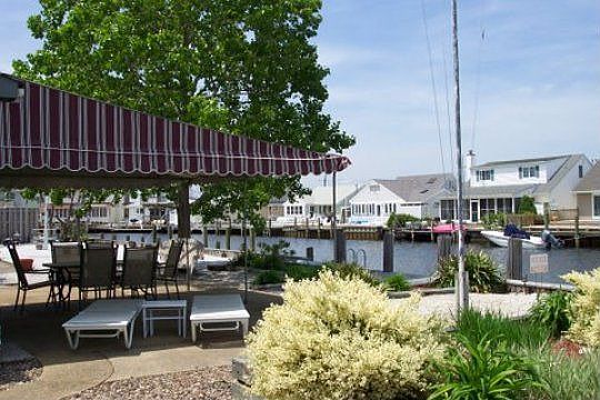 Lot Size is 50 X 85 - 50 Foot Bulkhead   Yard to Relax 