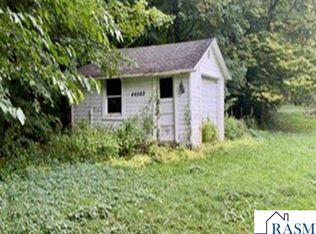 46582 Cape Horn Rd, Cleveland, MN 56017