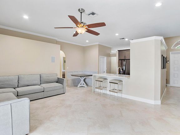 5th image of 11548 NW 49th Court