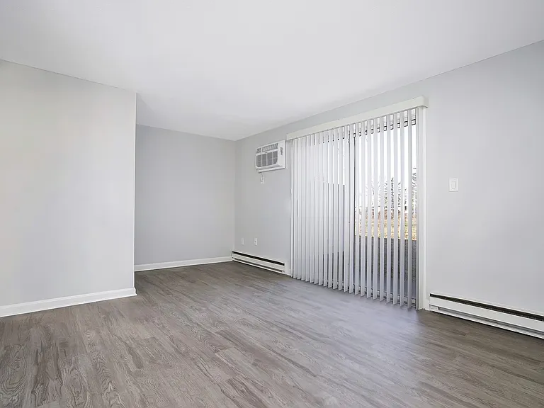 140A60 Union St #60 — Photo 12