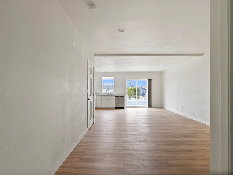 2625 W Marina Dr #1 — Photo 4