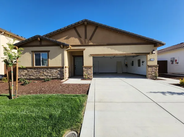 2268 Sierra Village Dr, Roseville, CA 95747