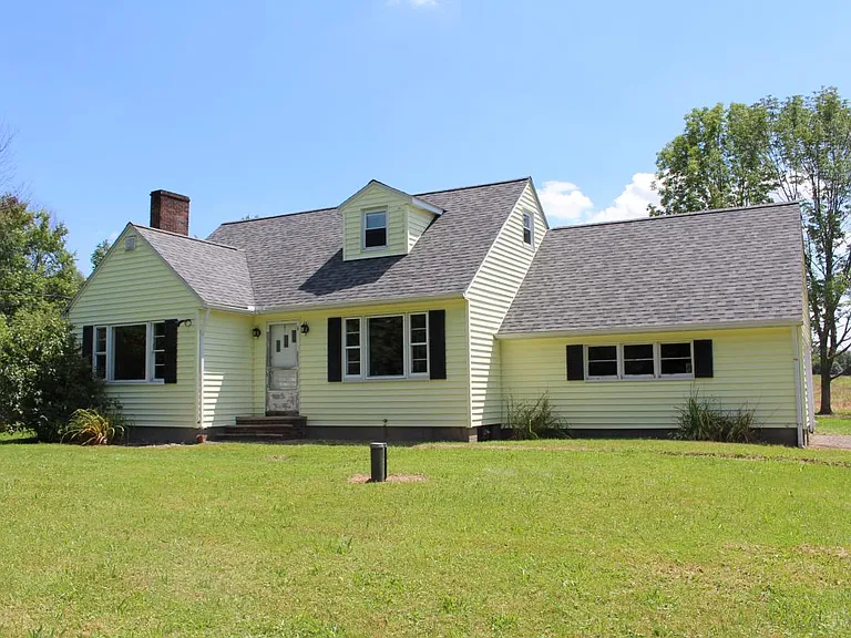 13553 Mayfield Rd — Photo 1