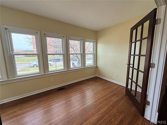 3rd image of 46 Cunard Rd